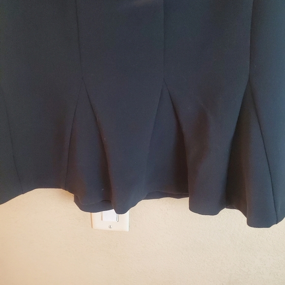 Banana Republic Black Ruffle Pleated Skirt Size 4 Goth Witchy Casual - Picture 3 of 6